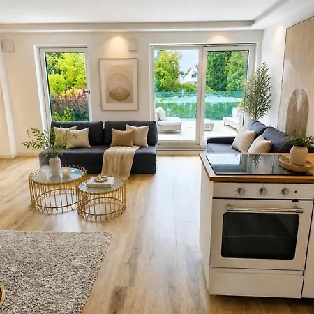 Beautiful New L -15 Min To Octoberfest Apartman